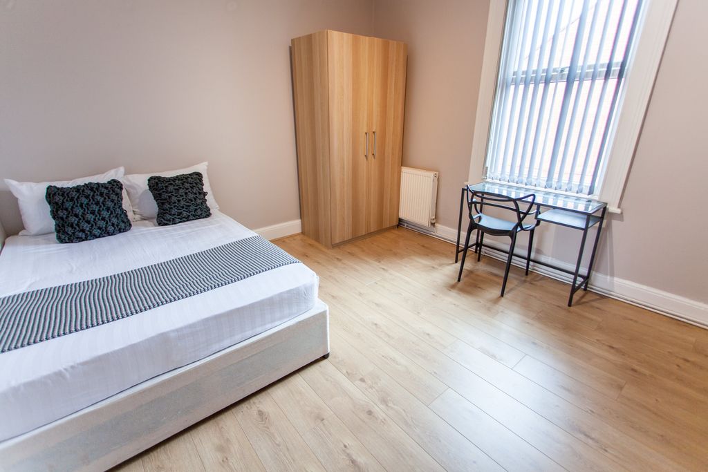 Property photo 1 of 11 1-07