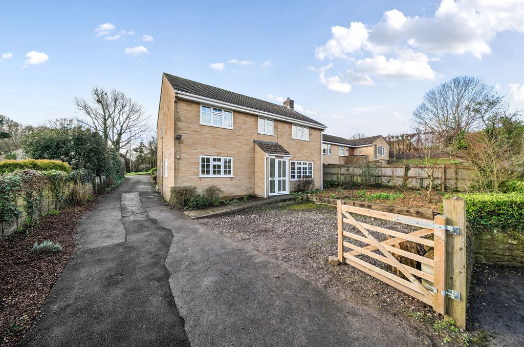 Property photo 1 of 21 1417876-1-699d6F3...