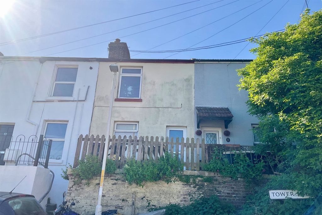 Property photo 1 of 10 (Main)