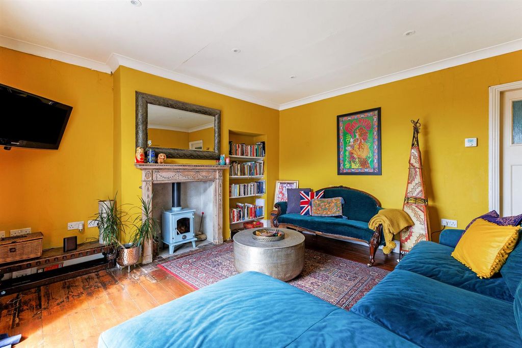 Property photo 3 of 48 92796_Bramley France Lynch (11)_Low.Jpg
