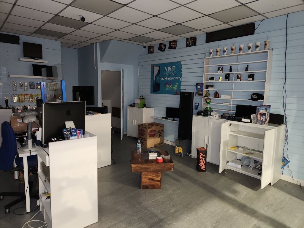 Property photo 3 of 6 Photo 16