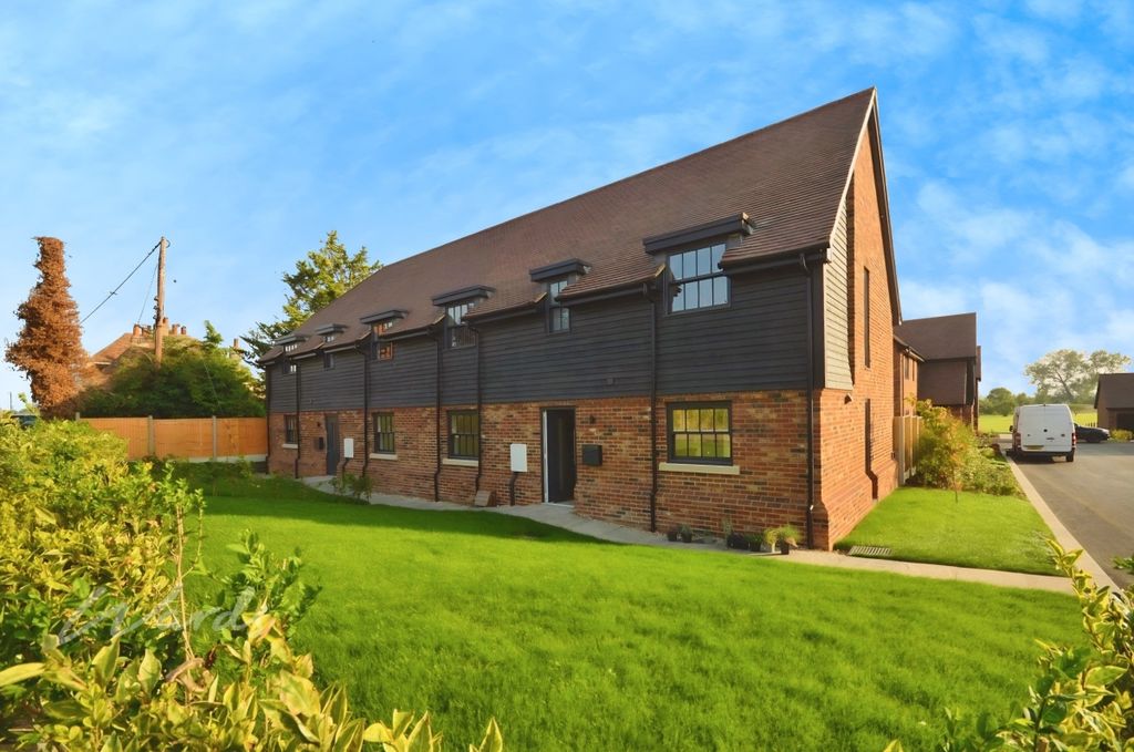 Property photo 1 of 11 Orchard Main Use