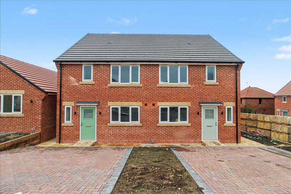 Property photo 3 of 3 Front View