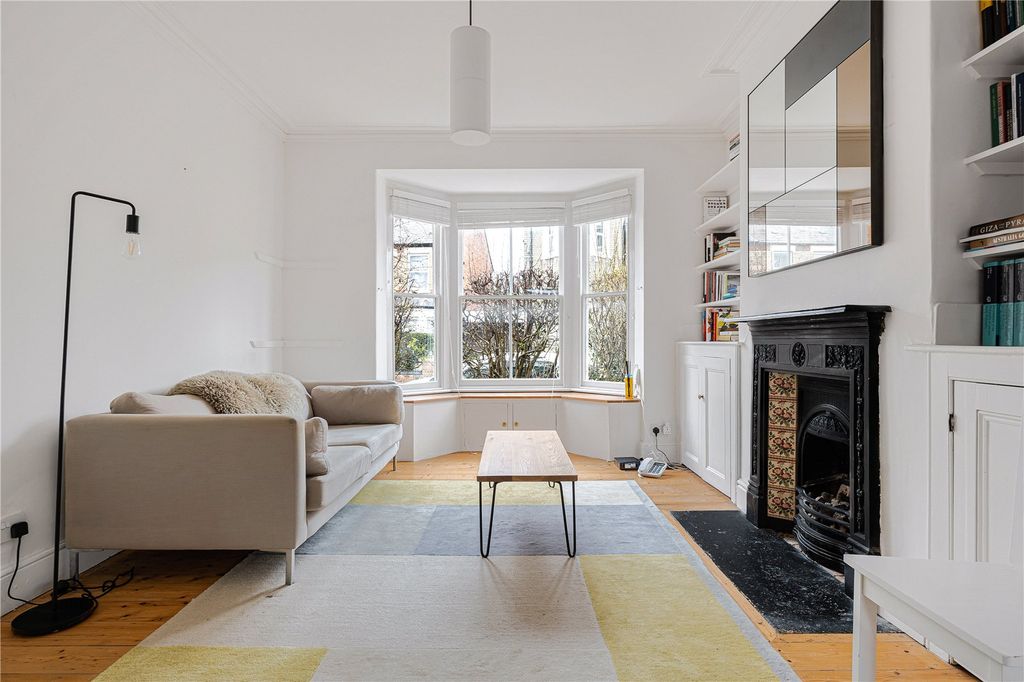 Property photo 2 of 25 Picture No. 56