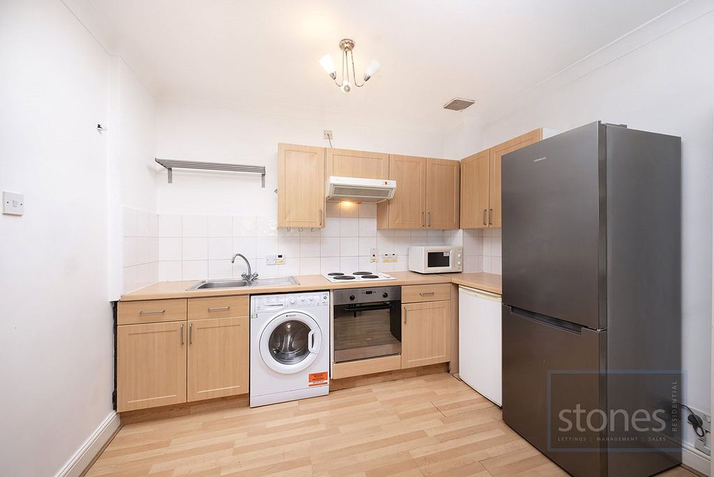 Property photo 3 of 10 Picture No. 06