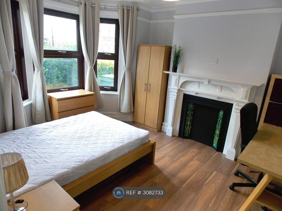Property photo 1 of 21