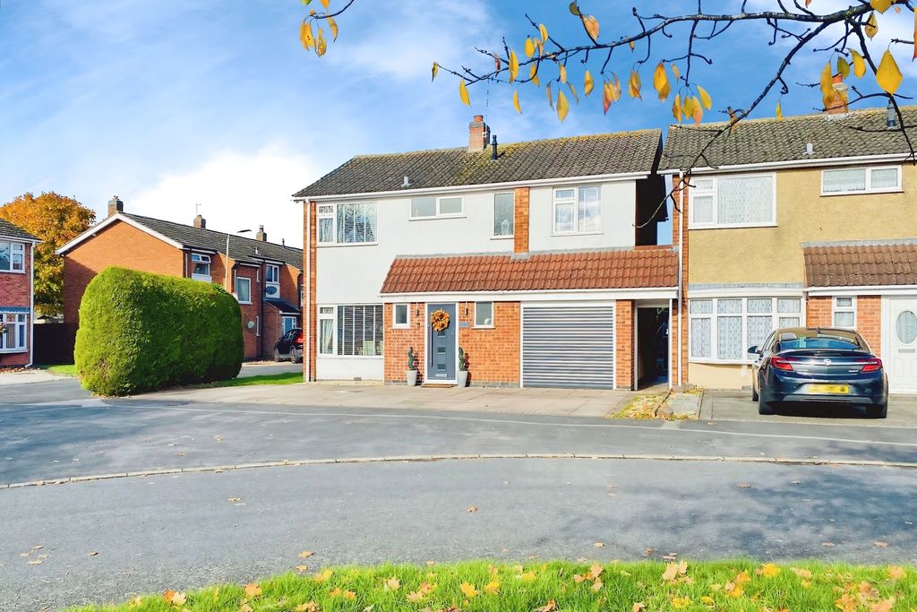 Property photo 1 of 23