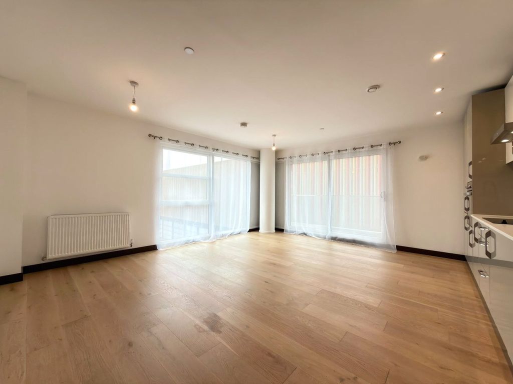 Property photo 3 of 11 Picture No. 04