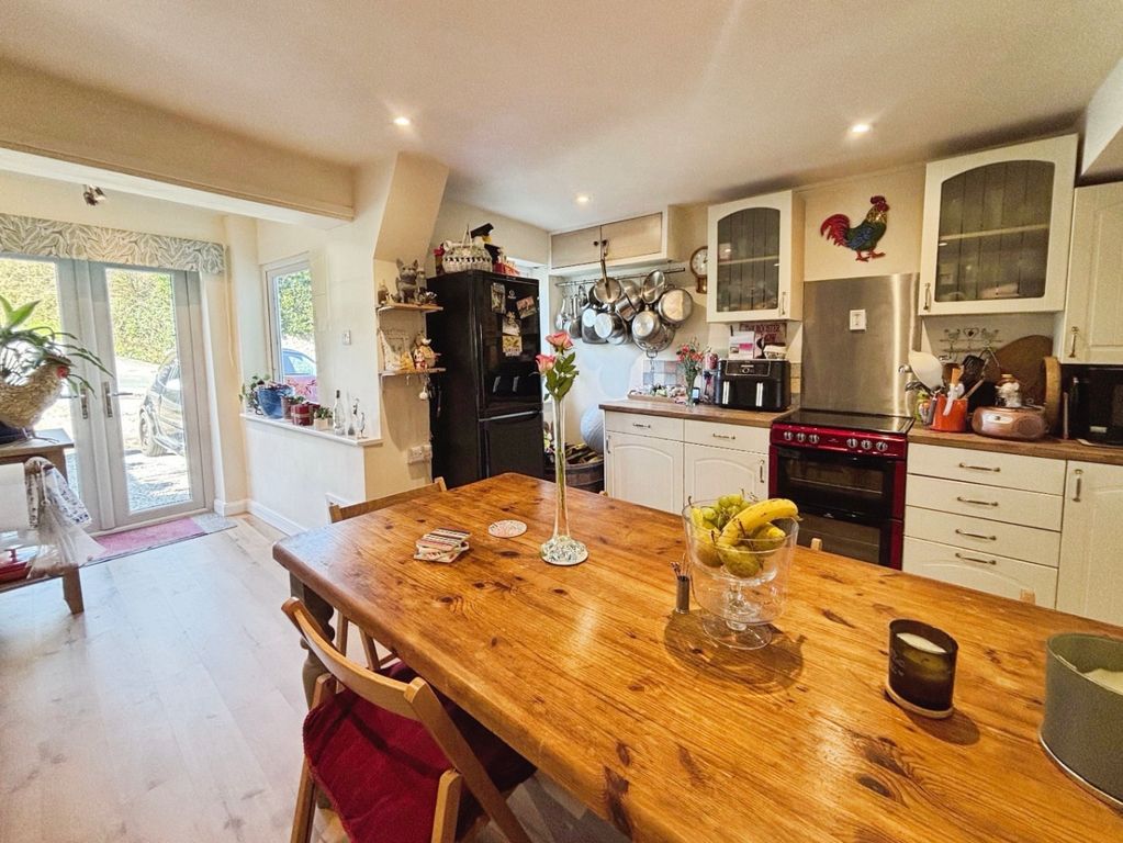 Property photo 2 of 20 4992396