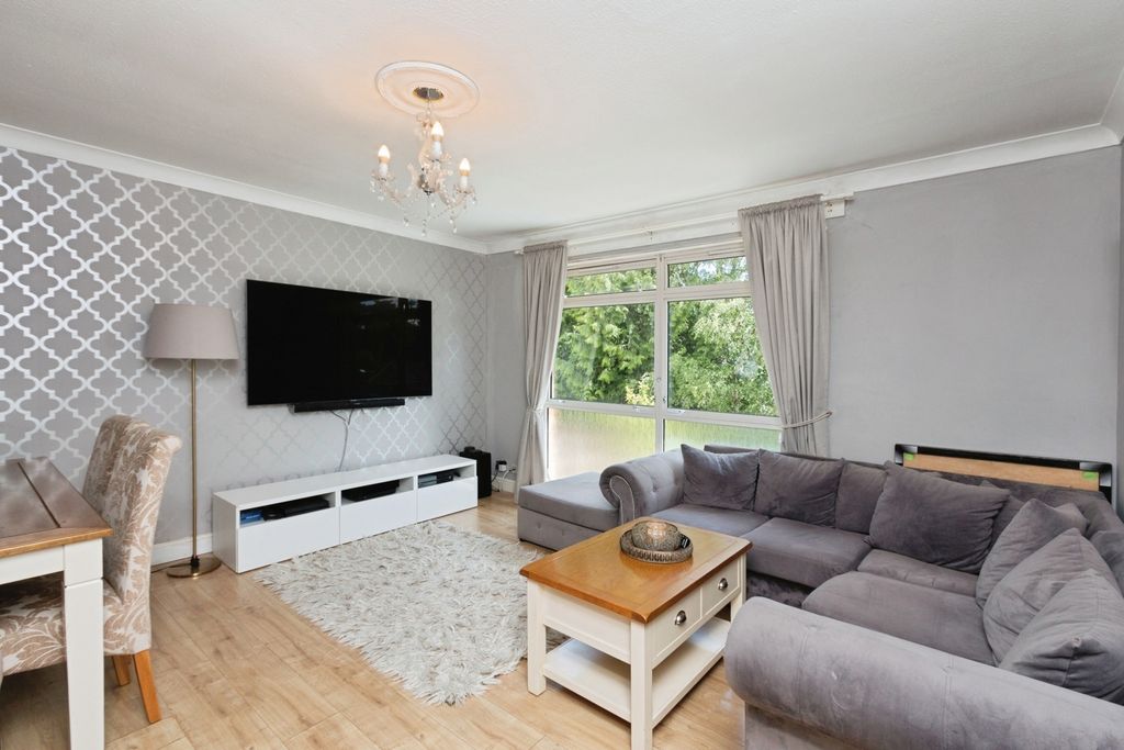 Property photo 1 of 16 Pbox-Img.Jpg