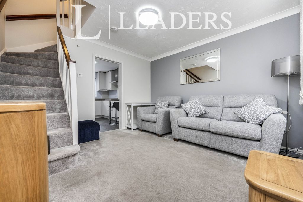Property photo 2 of 12 2
