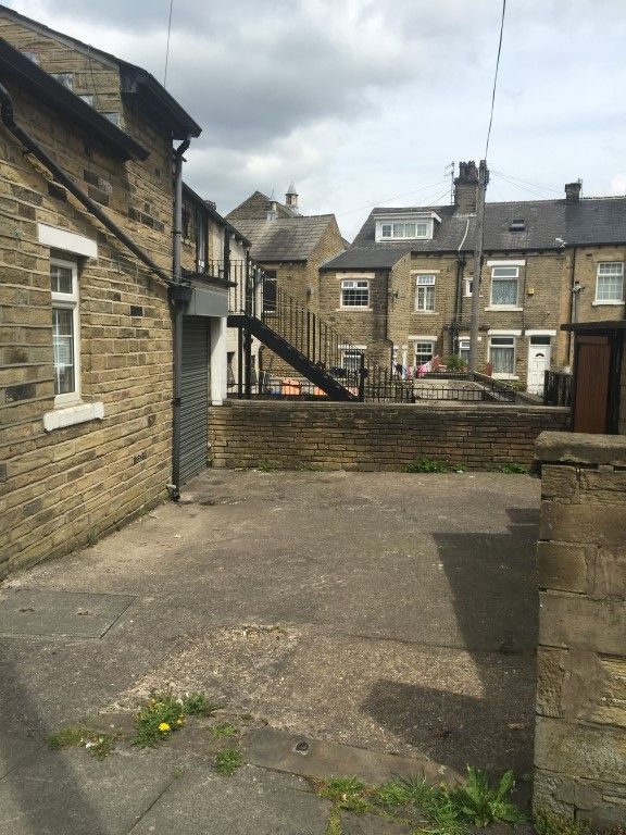 Property photo 3 of 11