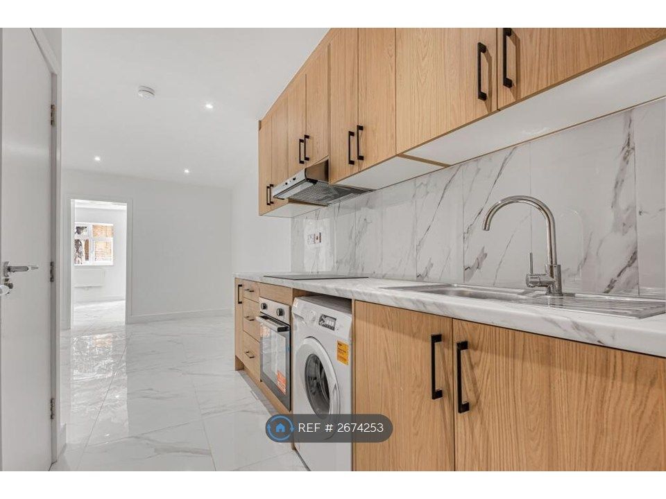 Property photo 2 of 16 Kitchen With Modern Appliances