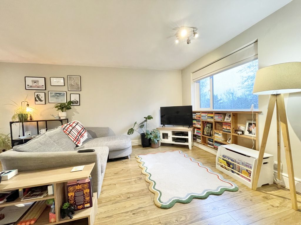 Property photo 2 of 14 Photo 2