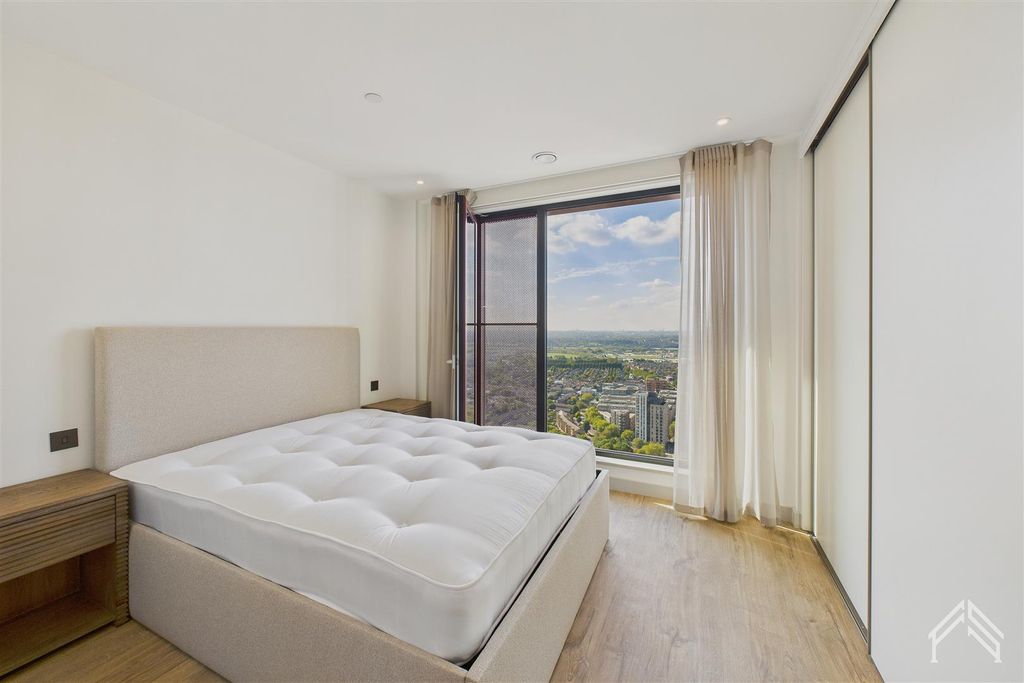 Property photo 3 of 22 3.Jpg