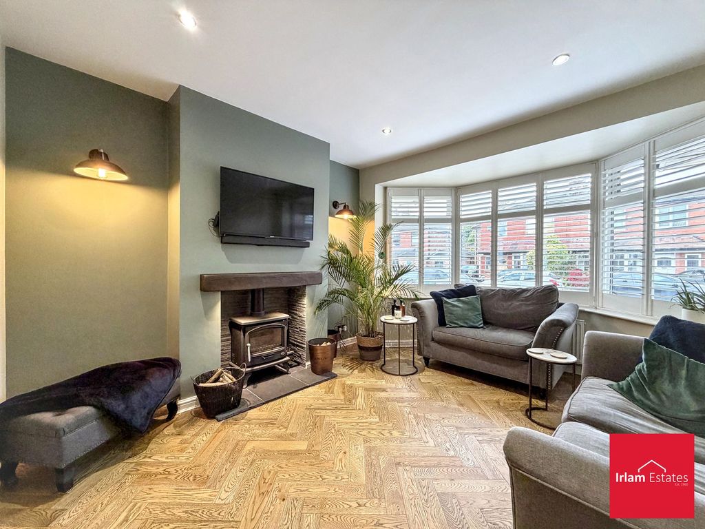 Property photo 2 of 38