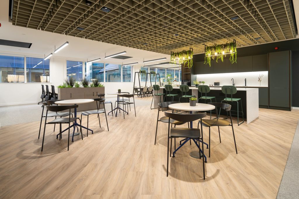 Property photo 3 of 18 MC42425525Hr.Jpg