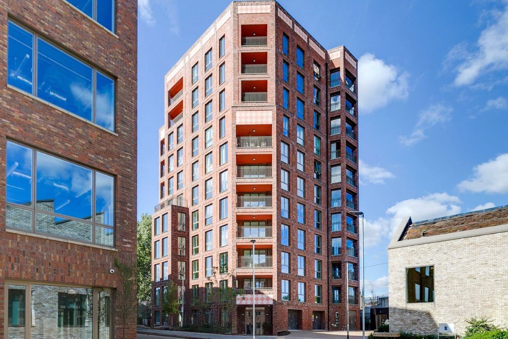 Property photo 1 of 12 Picture No. 18