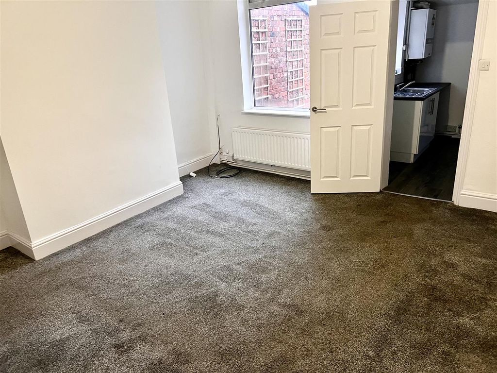 Property photo 3 of 13 Dinning Room .Jpg