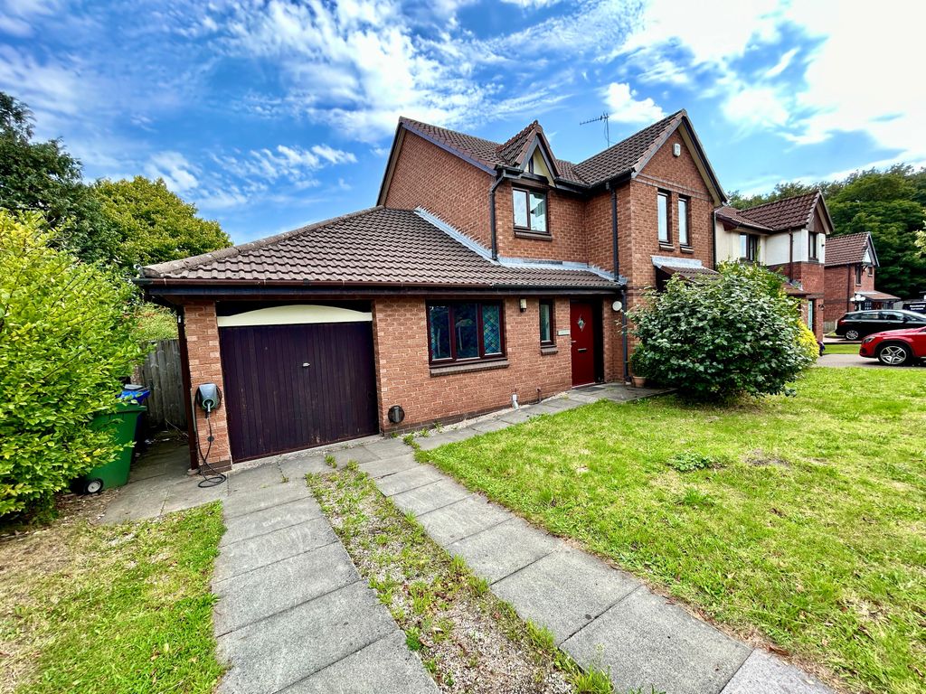 Property photo 1 of 8