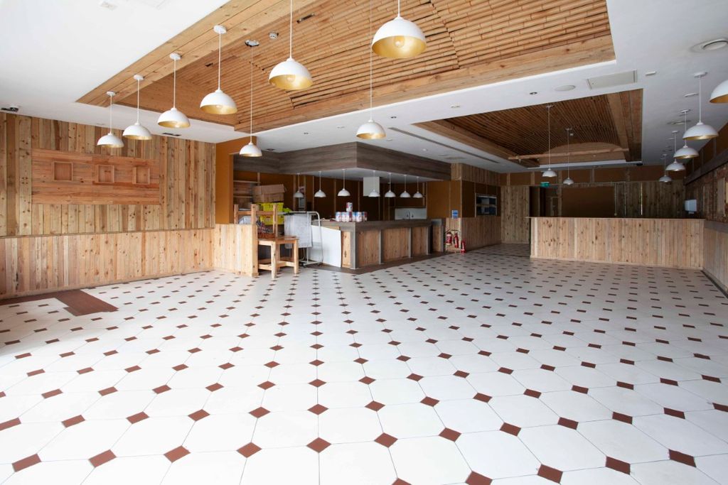 Property photo 2 of 3