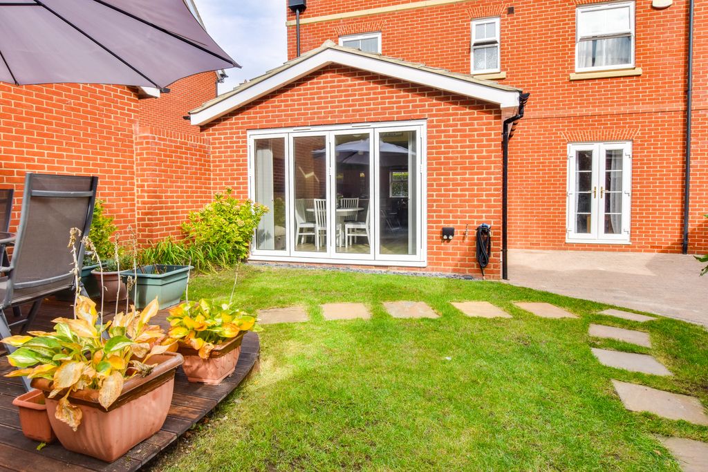 Property photo 3 of 28 Dsc_0064-Dsc_0066