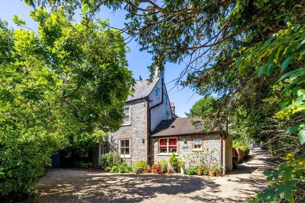 Property photo 1 of 37 4525471