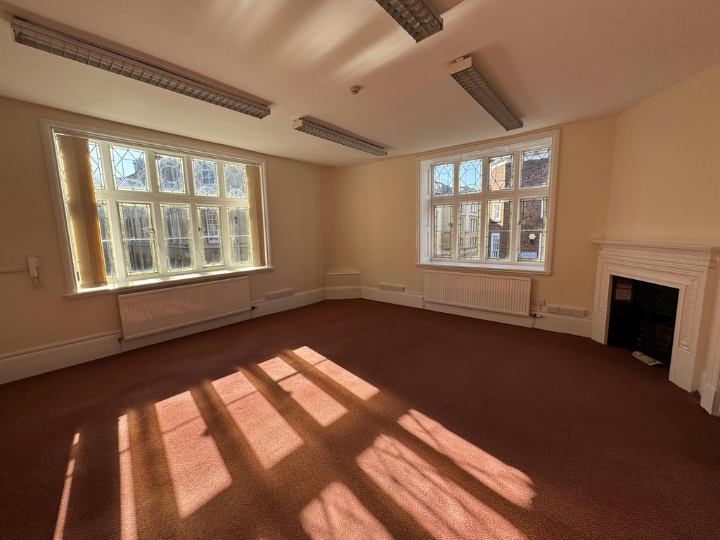Property photo 2 of 8 Img_5759.Jpg