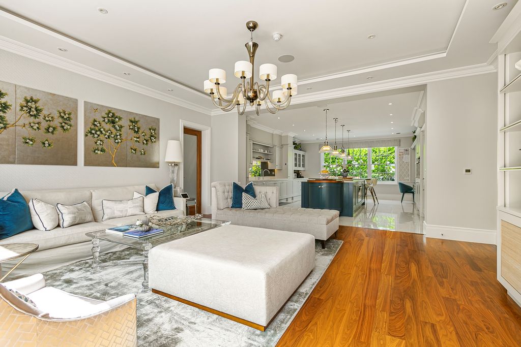 Property photo 1 of 21