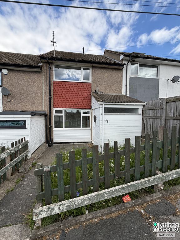 Property photo 2 of 12