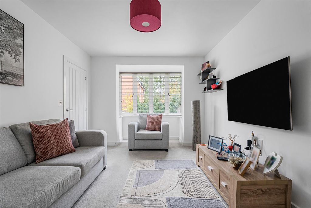 Property photo 2 of 22 13_66324.Jpg