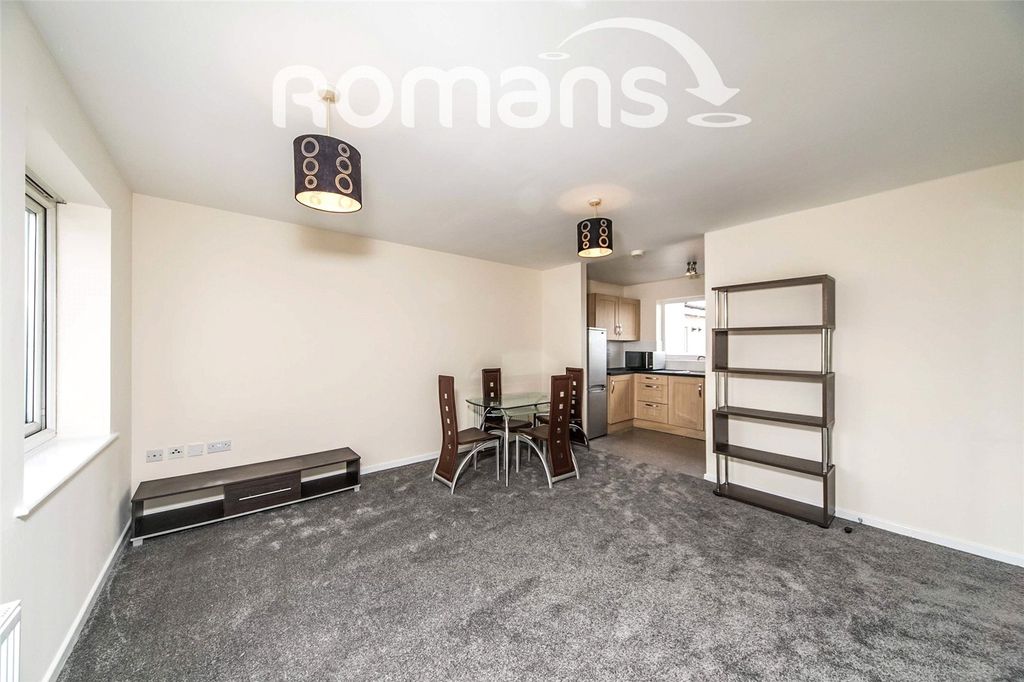 Property photo 2 of 10 Picture No. 03