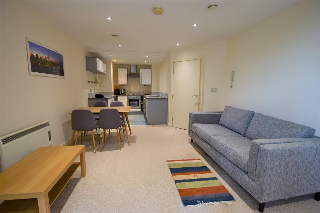 Property photo 1 of 5 108 X Building Lounge.Jpg
