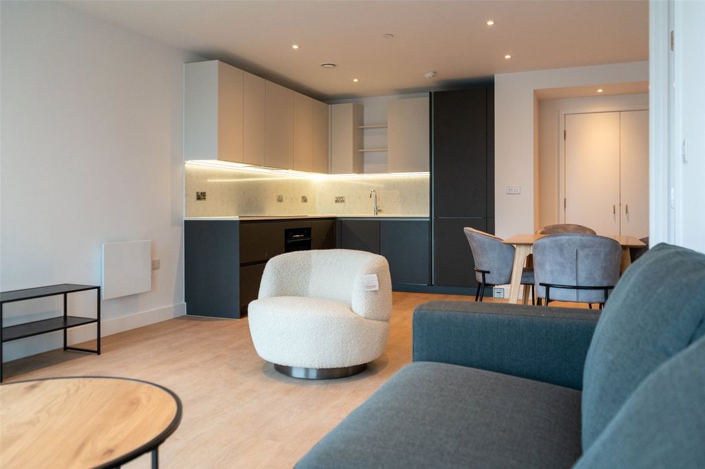 Property photo 2 of 31 Picture No. 02