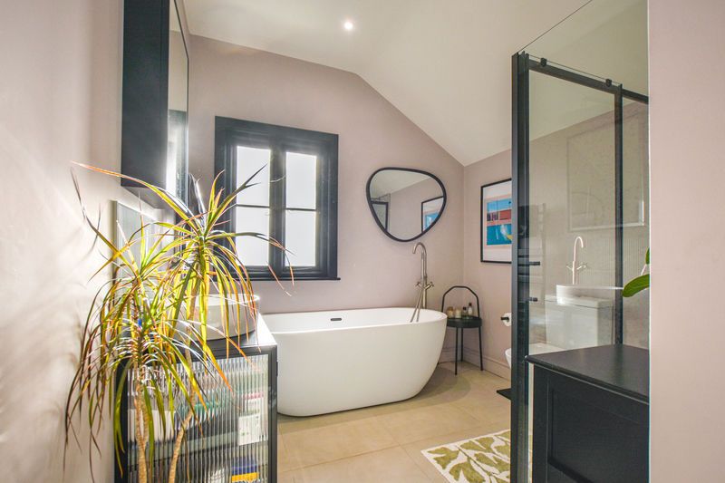 Property photo 3 of 30 Photo 20