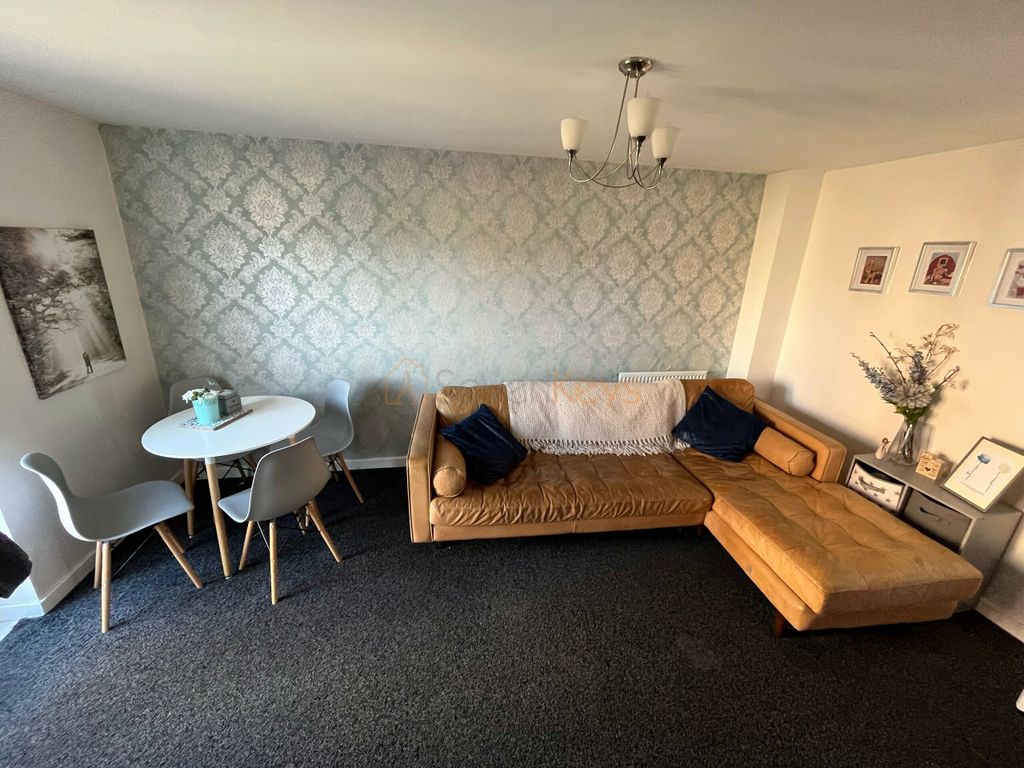 Property photo 2 of 13 Living Room