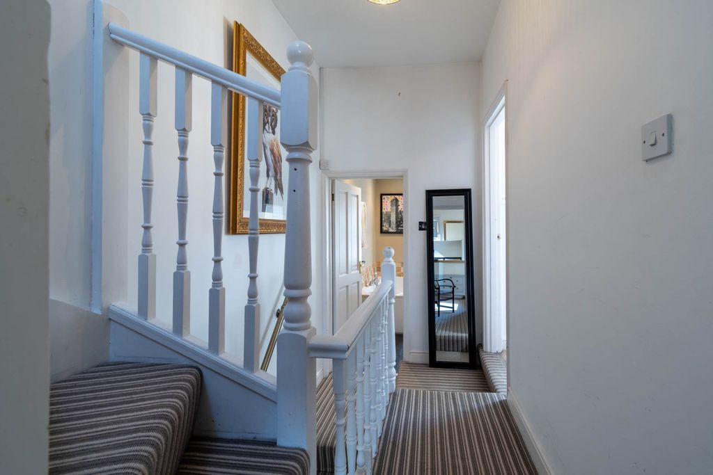 Additional image 9 of 2 bed terraced house to rentFaulkland Road, Bath BA2
