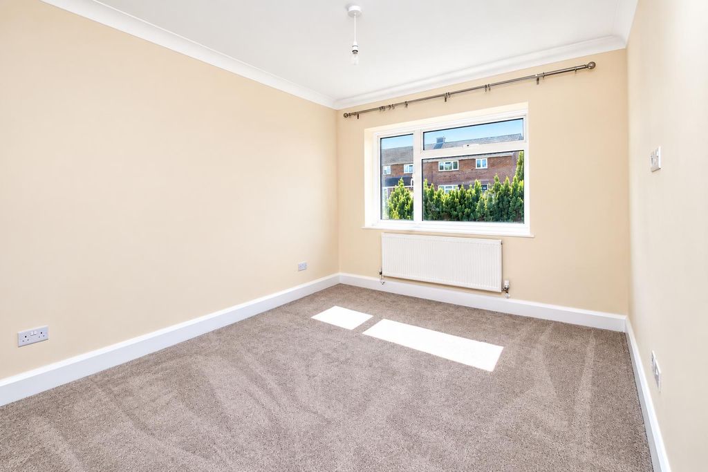 Property photo 3 of 9 25d7994E-Fa86-4229-9Bac-6296B5107104.Png