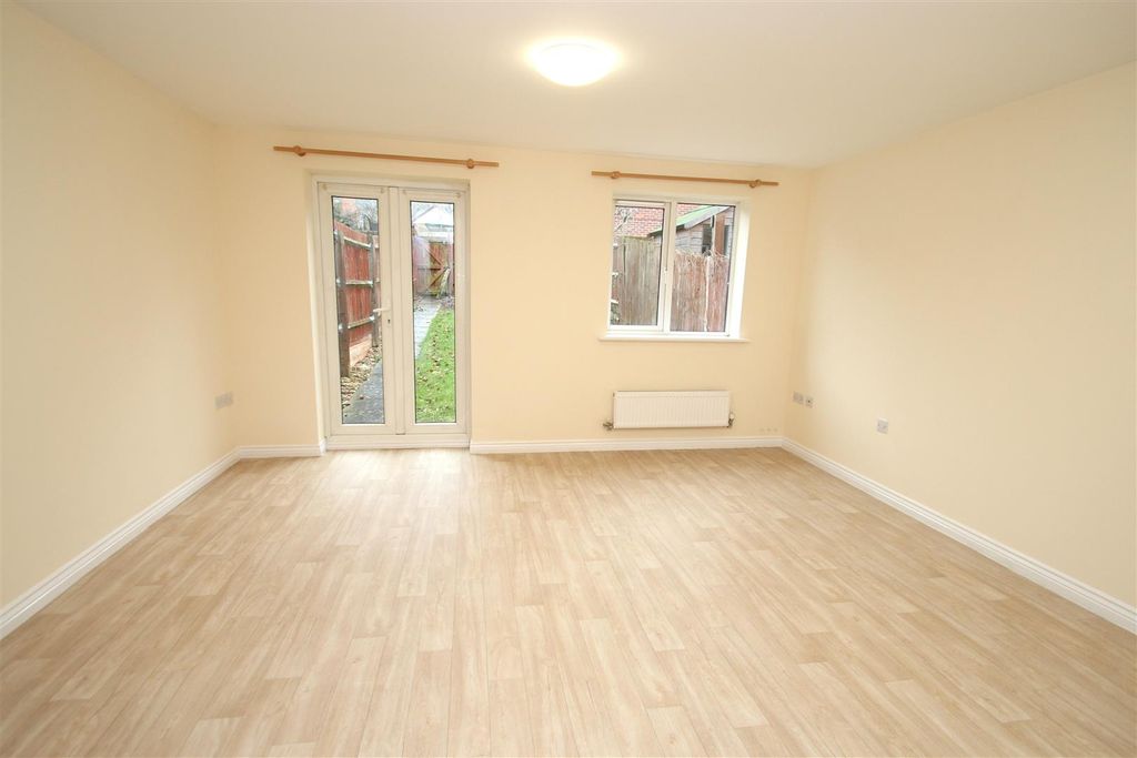 Property photo 3 of 11 Img_9449.Jpg