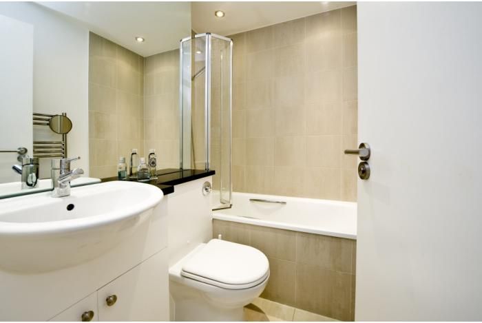 Property photo 3 of 4 3