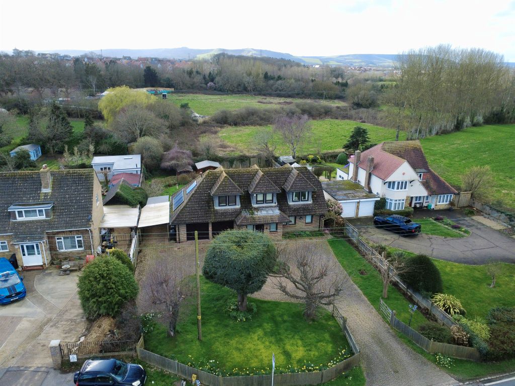 Property photo 1 of 23