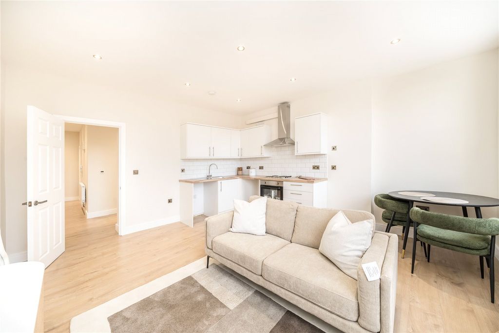 Property photo 3 of 6 Living Area