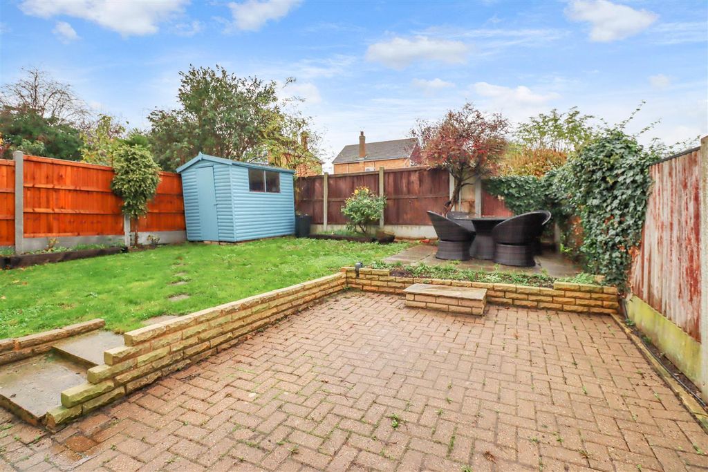 Property photo 2 of 20 24 Trinder Way Outside 2025-3Dp.Jpg