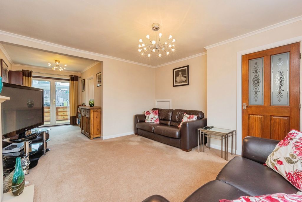 Property photo 2 of 15 Pbox-Img.Jpg