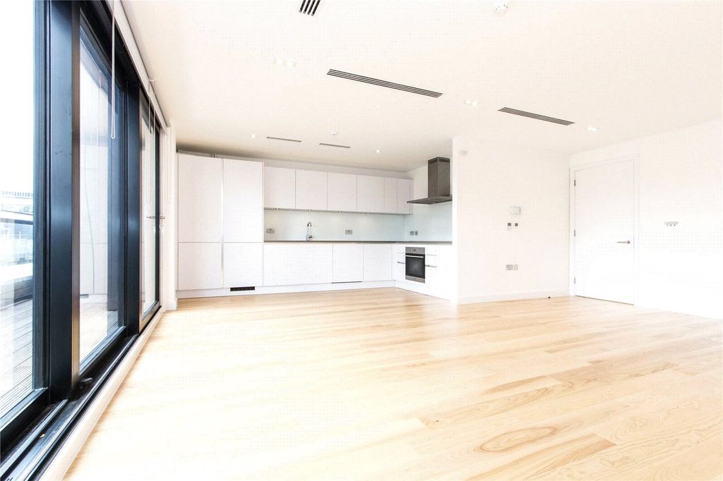 Property photo 3 of 13 Picture No. 06