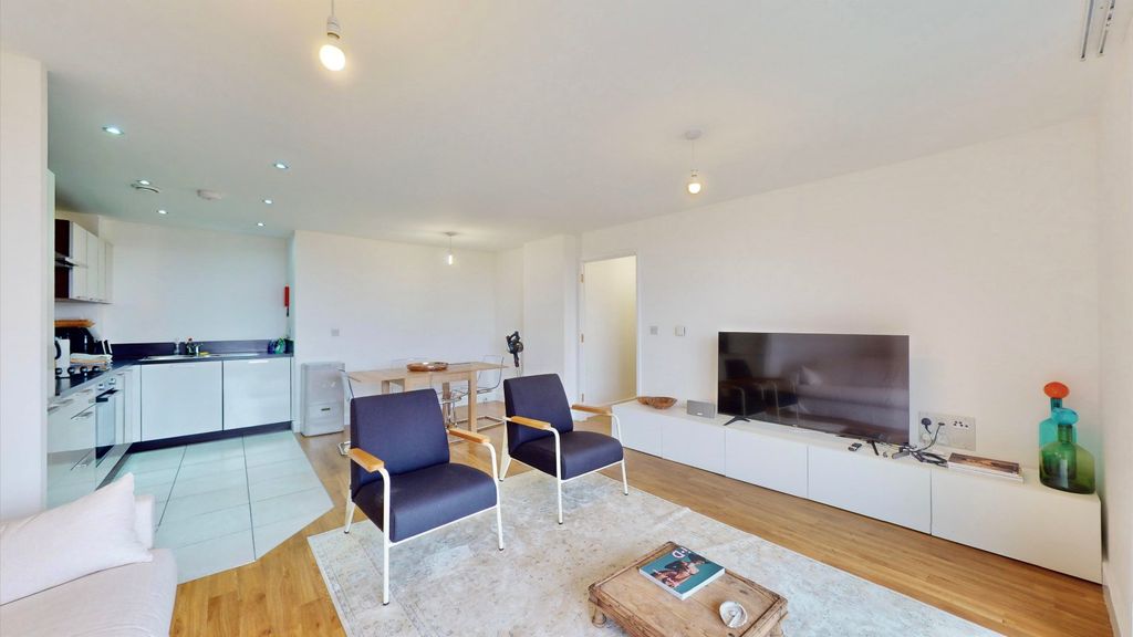 Property photo 2 of 14 Picture No. 08