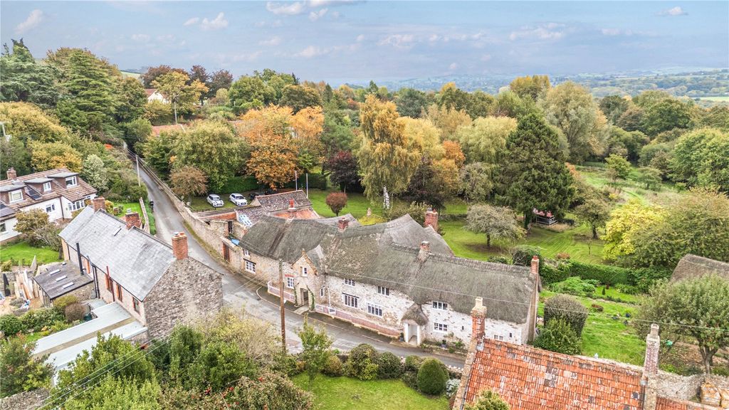 Property photo 1 of 31 Picture No. 37