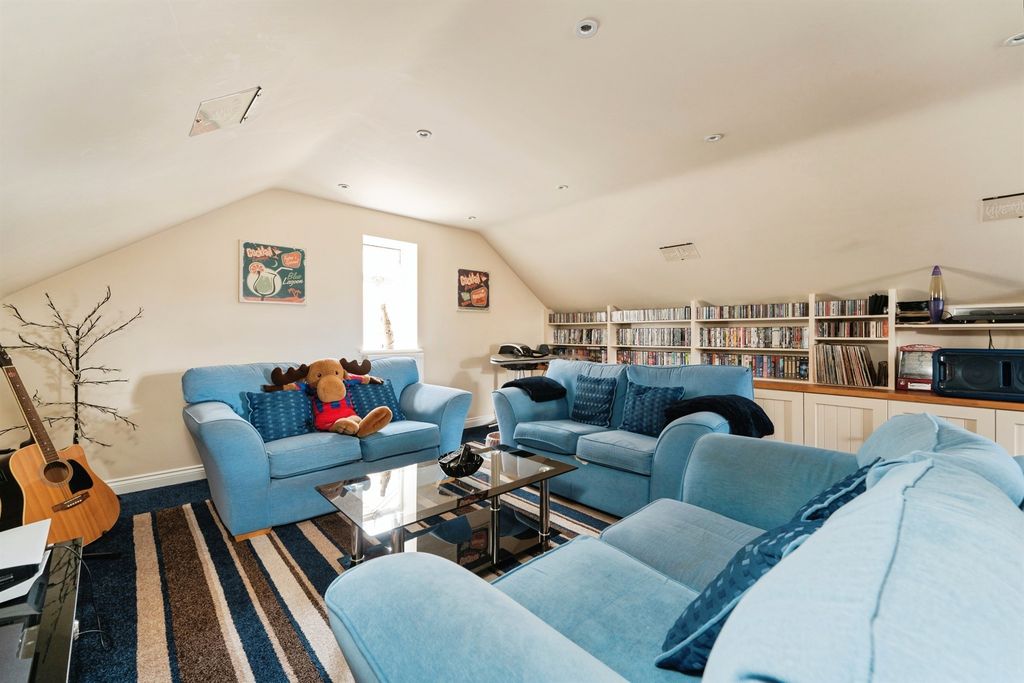 Additional image 15 of 5 bed detached house for saleBlue Ridge Gardens, March PE15
