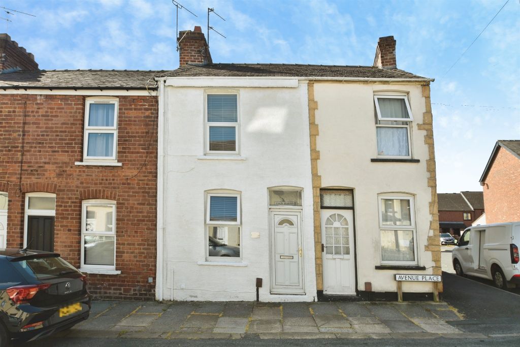 Property photo 2 of 11