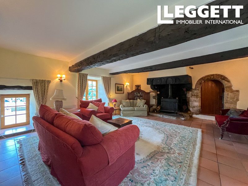 Property photo 3 of 10